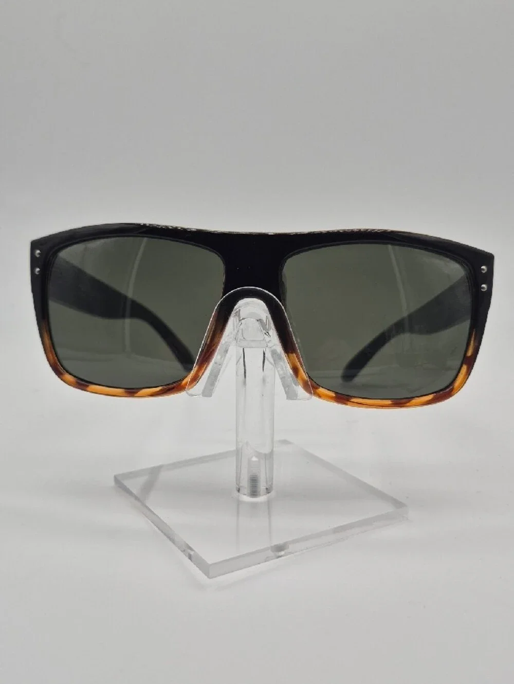 PUGS Men's Polarized Square Sunglasses in Black/Tortoise
